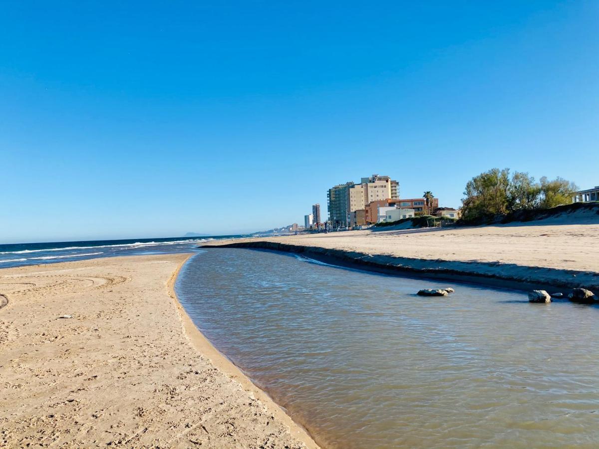Beachfront And Peaceful Apartment Mareny de Barraquetes Exterior foto